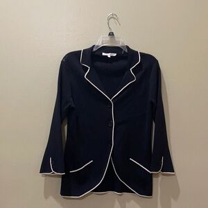 VERTIGO Paris Blazer, Size Medium perfect for the office, church, boss lady